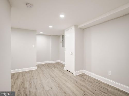 432 Orange St, Washington DC  20032-1622 exterior