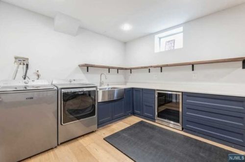 357 Prospect St, Nutley NJ 07110-3127 exterior