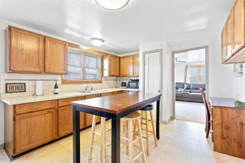 11230 Cleveland Ave, Milwaukee WI 53227-3037 exterior