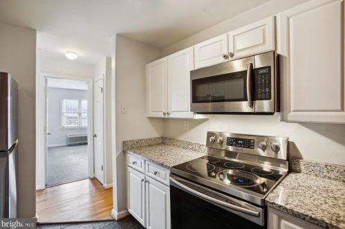 604 Longfellow St, Washington, DC 20011-3076