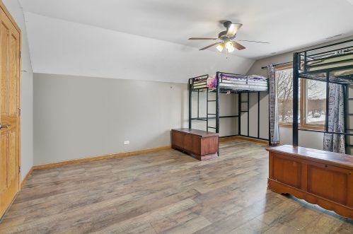 2309 Timberline Trl, Bull Valley IL 60098 exterior