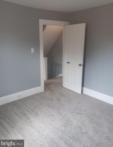 403 42 St, Camden NJ 08110-3003 exterior