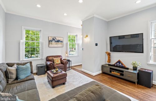 310 Franklin St, Alexandria VA 22314-4106 exterior