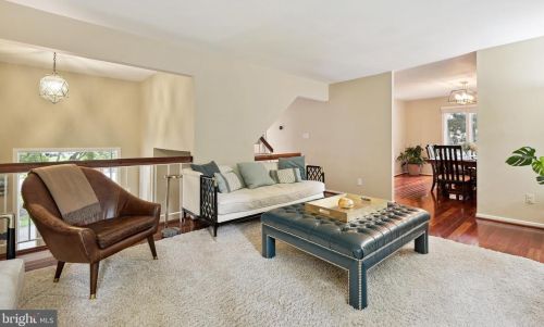 2001 Dundee Rd, Rockville MD 20850-3046 exterior