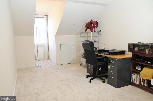 422 Royal St, Alexandria VA  22314-2335 exterior