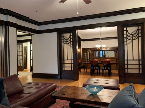 415 Surf St, Chicago IL 60657-6106 exterior