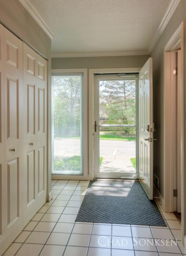 4121 Norway St, Grand Rapids, MI 49546-6112