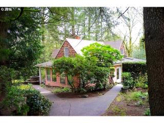 11325 Laidlaw Rd, Portland OR  97229-2513 exterior