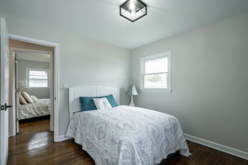 5741 96th St, Milwaukee WI  53225-2614 exterior