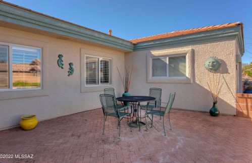 919 Ashworth Rd, Green Valley AZ 85614-5942 exterior