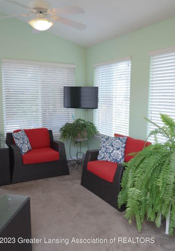 5955 Coleman Rd, East Lansing MI 48823-9763 exterior