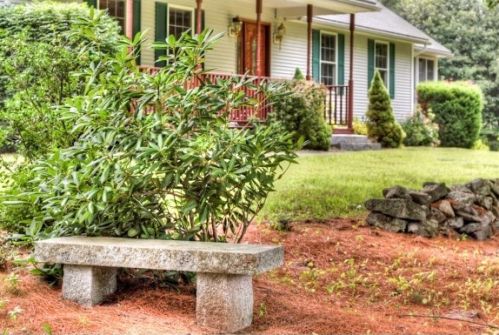 74 Curtisville Rd, Concord, NH 03301-5906