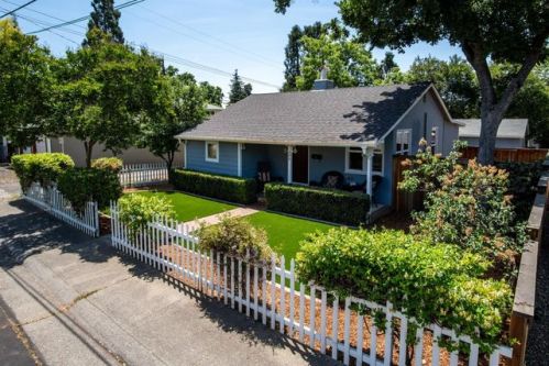 606 Reading St, Folsom, CA 95630-3026