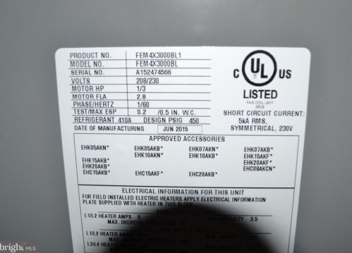 2295 Emerald Hts Ct, Herndon VA 20191-1714 exterior