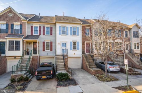 7818 Colonial Springs Blvd, Alexandria VA  22306-2864 exterior