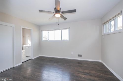 9615 New Hampshire Ave, Silver Spring MD 20905-3918 exterior