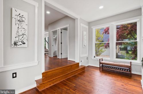 2216 30th St, Washington DC  20020-3369 exterior