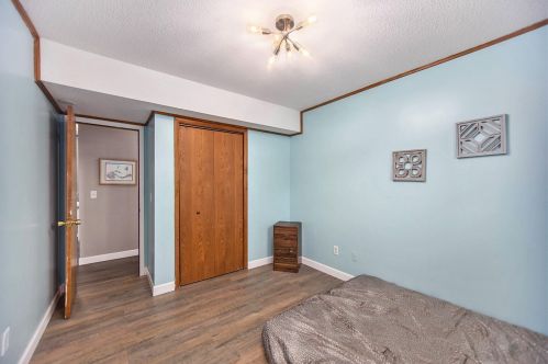 1819 Eloise Dr, Meskegon MI  49444-4013 exterior