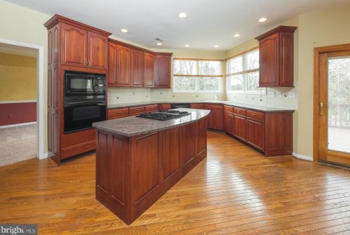 2009 Carmel Dr, Jamison PA 18929-1438 exterior