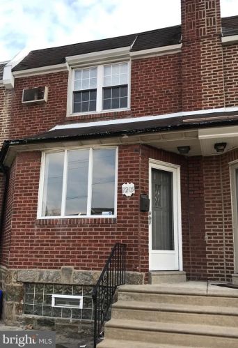 7205 Jackson St, Philadelphia, PA 19135-1220