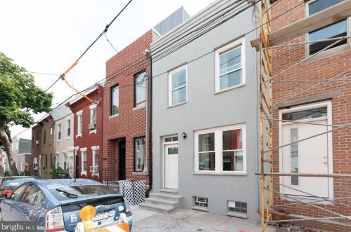 2018 Gerritt St, Philadelphia, PA 19146-4518