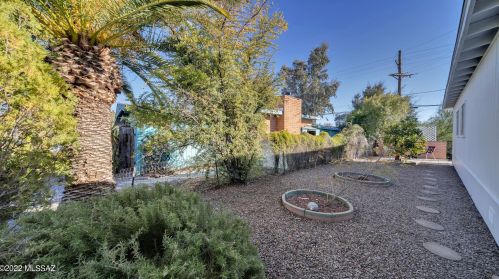 5749 Lazy Heart St, Tucson AZ 85713-6436 exterior