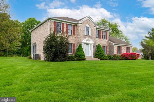 15700 Holly Grove Rd, Silver Spring, MD 20905-3814