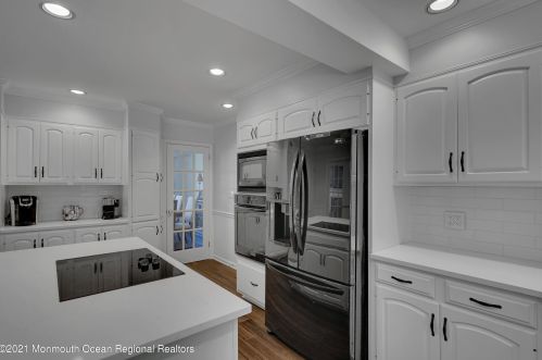 230 Dwight Rd, Middletown NJ 07748-3027 exterior