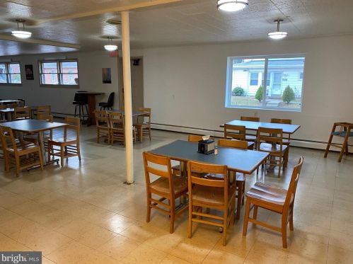 600 Farmington Ave, Pottstown PA 19464-1401 exterior