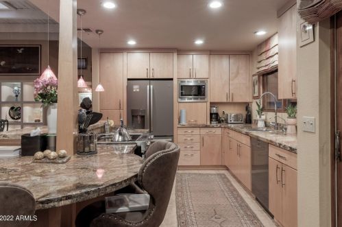 5326 26th St, Phoenix AZ 85050-1303 exterior