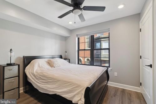 1304 Cleveland St, Philadelphia PA  19146-4605 exterior