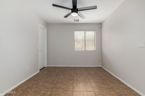 3014 72 Ln, Phoenix AZ 85033-3111 exterior