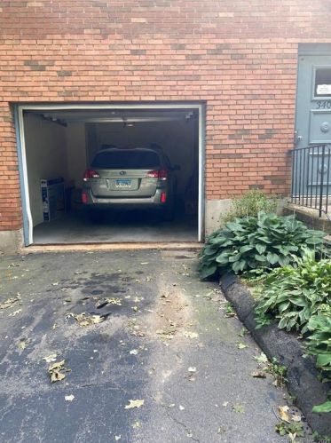 340 Dunfey Ln, Windsor CT  06095-2355 exterior