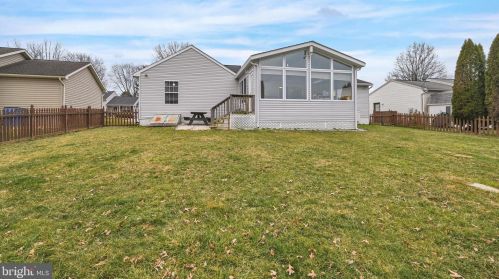 116 Colorado Ave, Littlestown PA 17340-1140 exterior