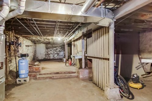 3600 Winchester Ave, Chicago IL 60609-1234 exterior