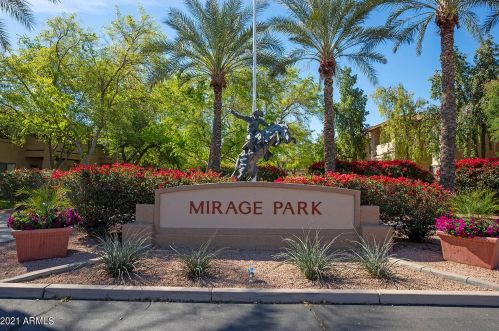 1351 Pleasant Dr, Chandler AZ  85225-6513 exterior