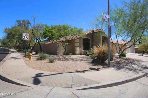 26011 41st St, Phoenix AZ  85050-9019 exterior