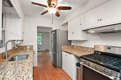 10535 Talman Ave, Chicago IL 60655-1702 exterior