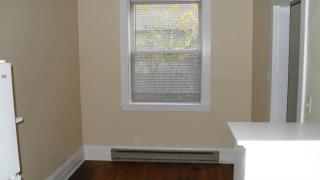 320 Summit Ave, Seattle WA  98102-5204 exterior