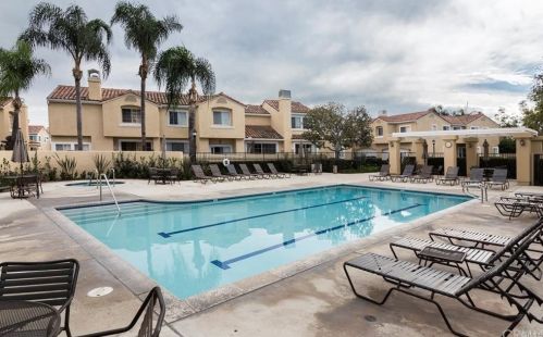 2301 Paseo Circulo, Tustin CA  92782-9036 exterior