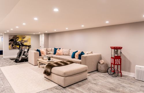 30 Fernwood Dr, Glenview IL 60025-4832 exterior