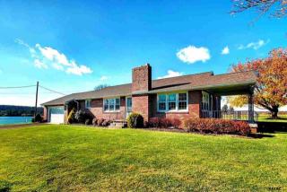 1937 Beck Mill Rd, Hanover, PA 17331-9711