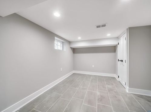 356 New Milford Ave, Dumont NJ 07628-2147 exterior