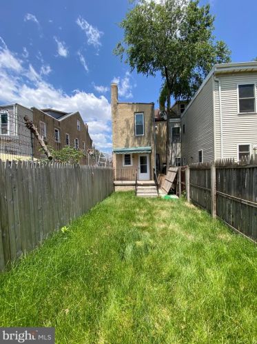 434 Emerald St, Camden NJ  08104-1355 exterior