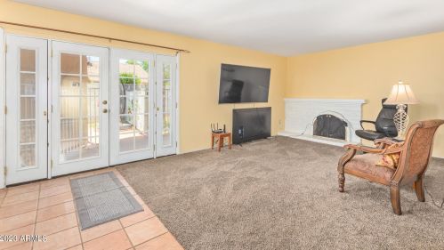 2428 Acoma Dr, Phoenix AZ 85032-4855 exterior