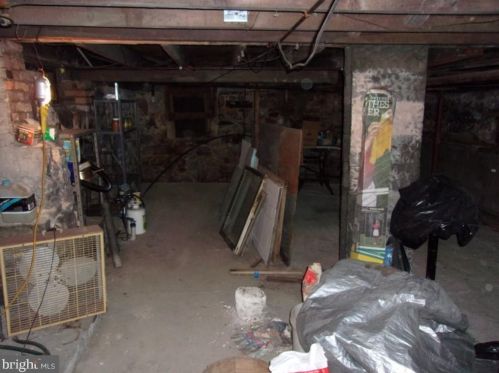 821 Mifflin St, Huntingdon PA 16652-1435 exterior