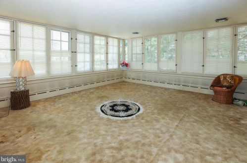 10 Ardmore Ave, Ardmore PA 19003-1017 exterior