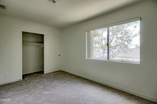 3131 Kelp Ln, Oxnard CA 93035-1665 exterior