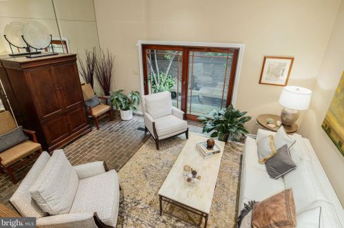 615 Addison St, Philadelphia PA 19143-1308 exterior