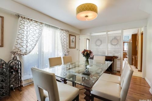 69 Kendrick Ln, Huntington Station NY 11746-7829 exterior